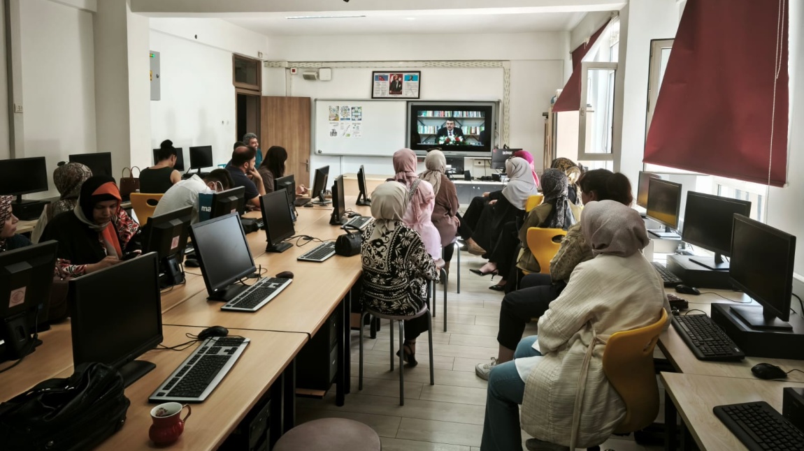 Okulumuzda Mesleki Çalışma Dönemi Başladı